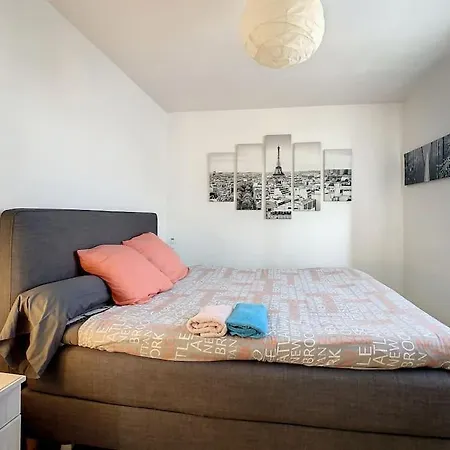 Apartment Crystal Lyon Et Parkings